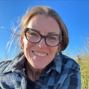 Meet your Posher, Valerie